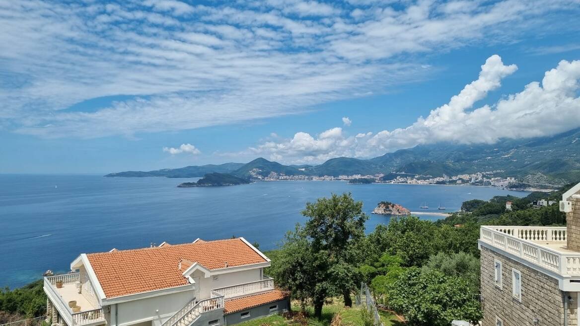 Newly Built Villa with Panoramic Sveti Stefan Views