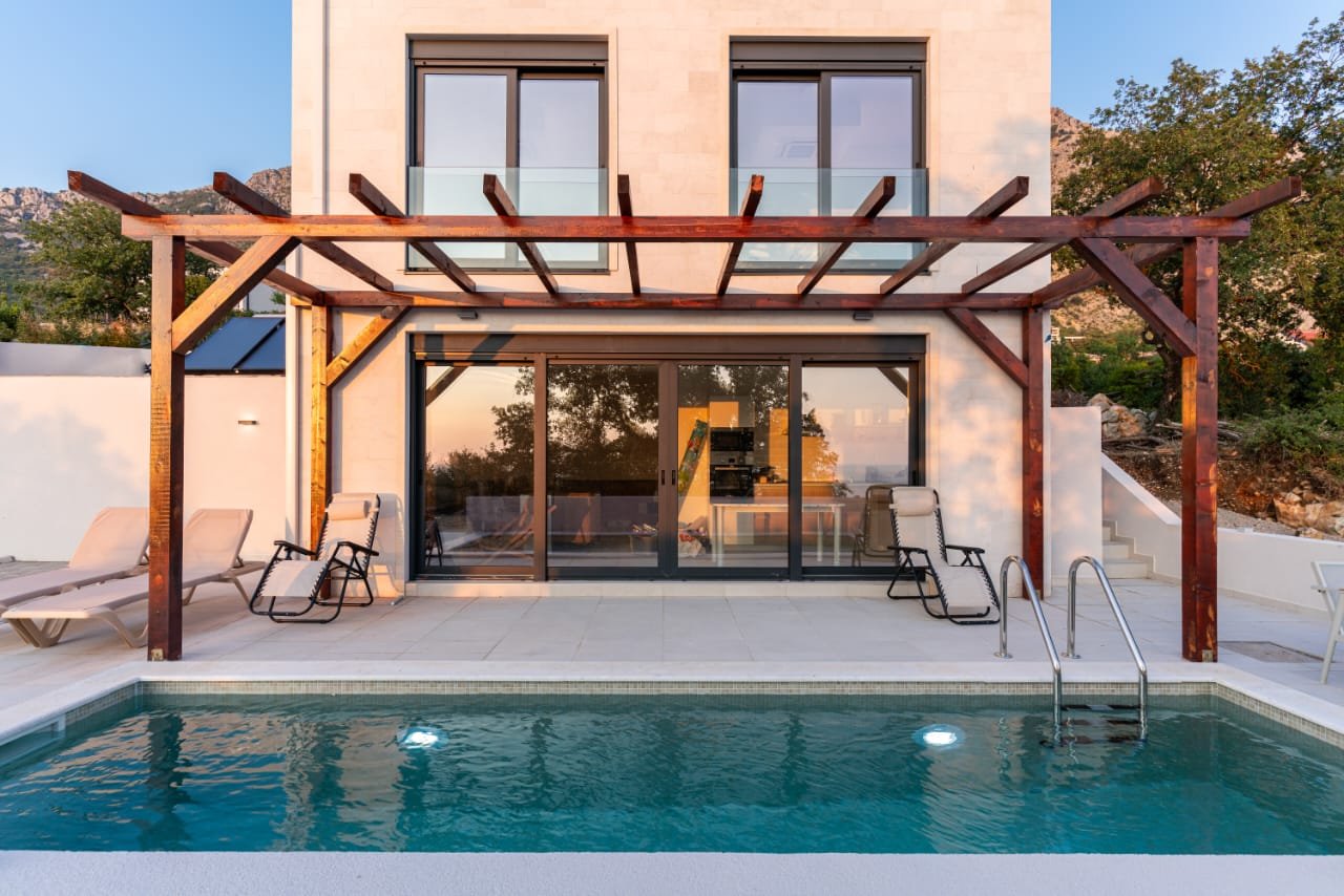 Newly Built Villa with Panoramic Sveti Stefan Views
