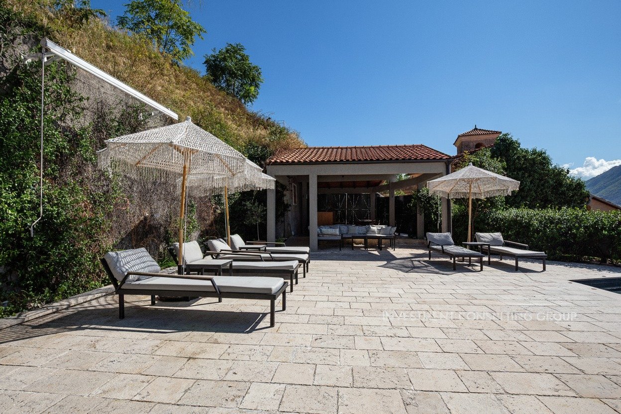 Exceptional Prime-Location Luxury Villa in Perast