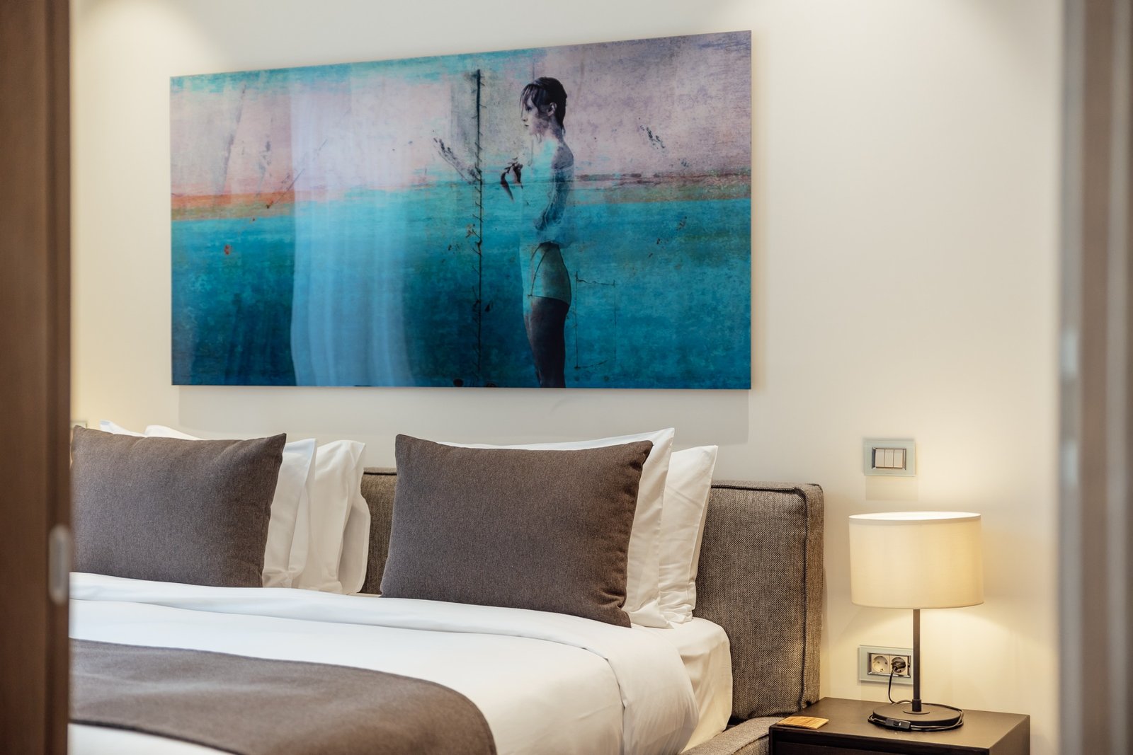 Fully Furnished One-Bedroom Marina Residence, Porto Novi