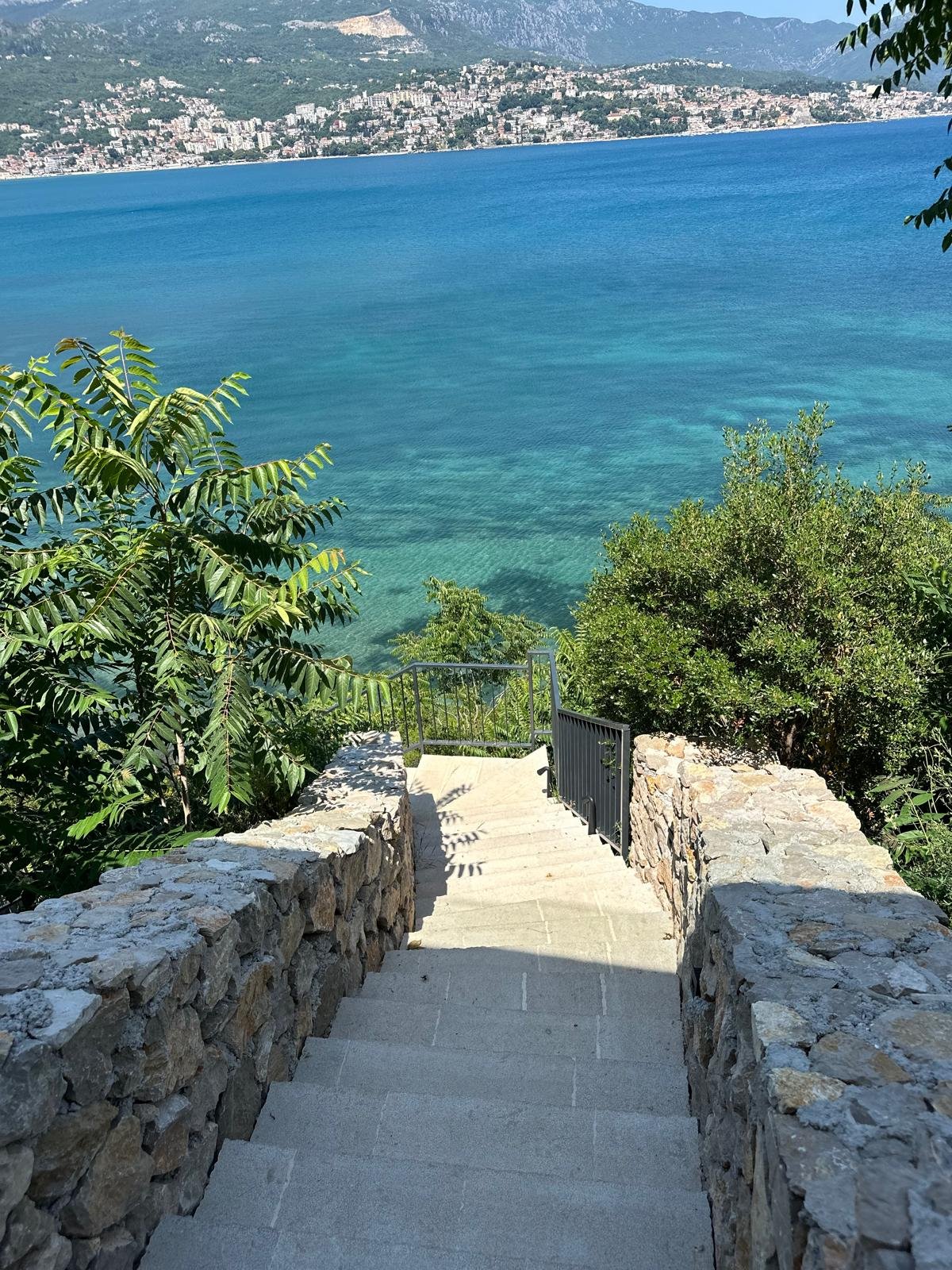 Luxury Njivice Apartment