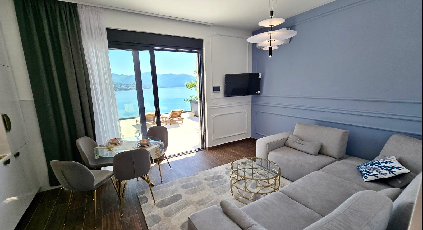 Luxury Njivice Apartment