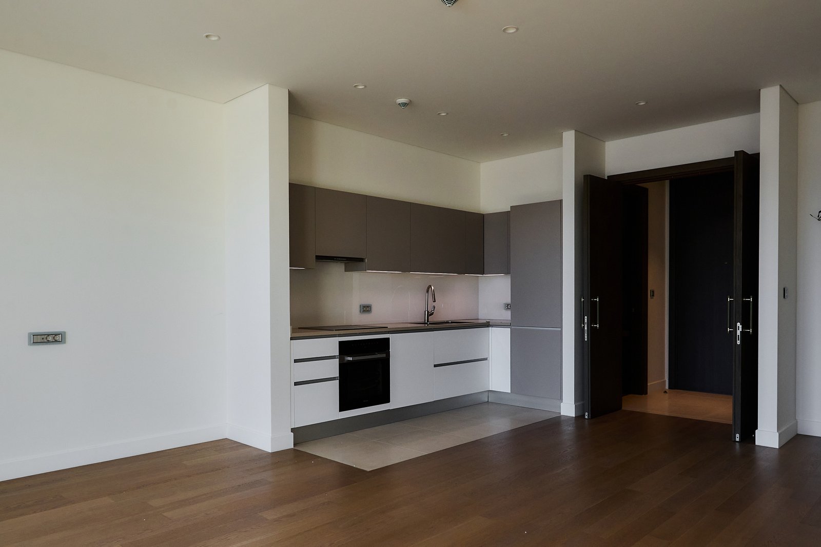 Luxury Studio Porto Novi – Sea and marina View