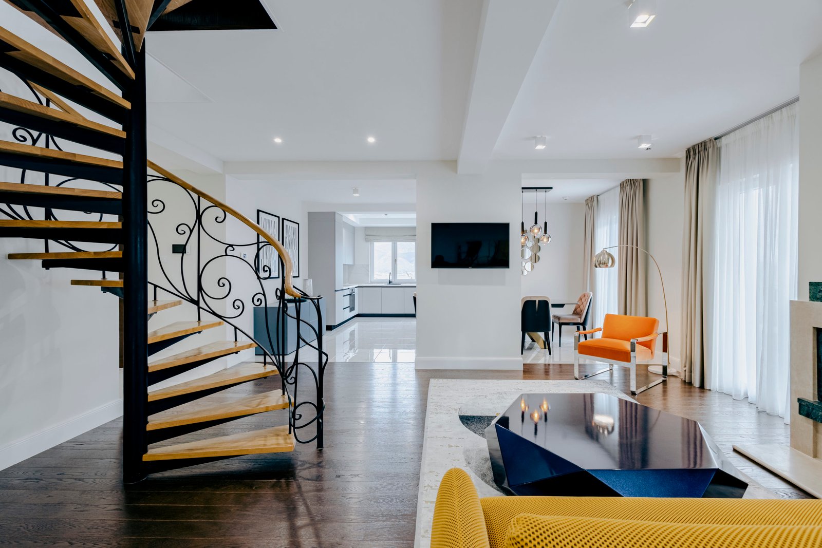 Luxury Penthouse | Gated Community with Sea View