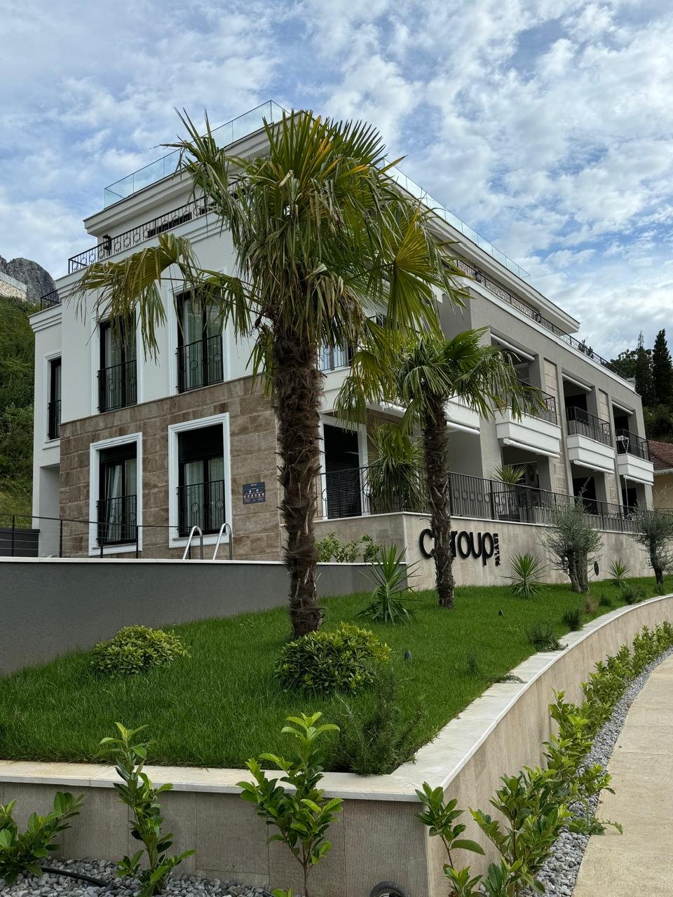 Luxury Penthouse | With Seaview of Boka Bay UNESCO