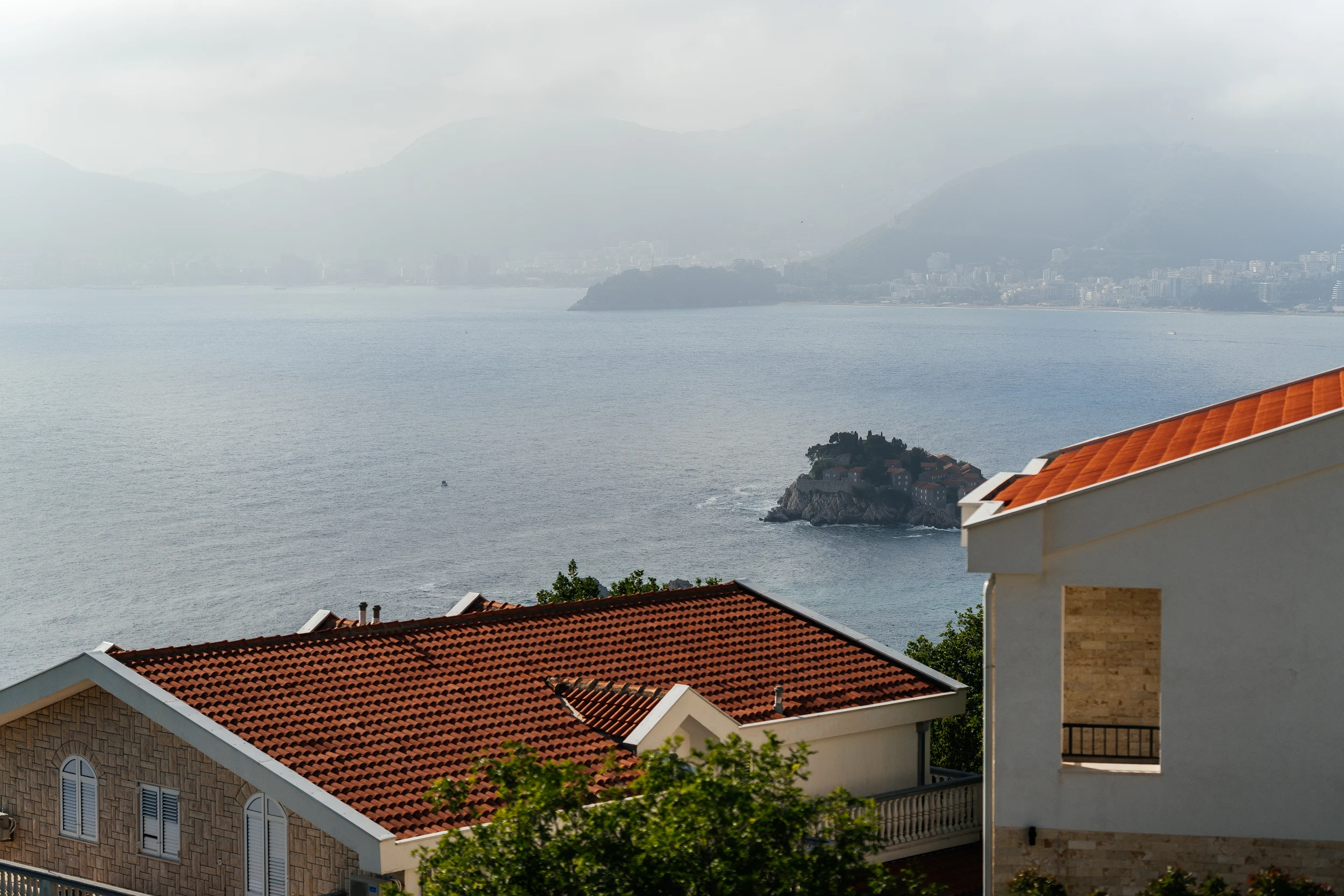 Newly Built Villa with Panoramic Sveti Stefan Views