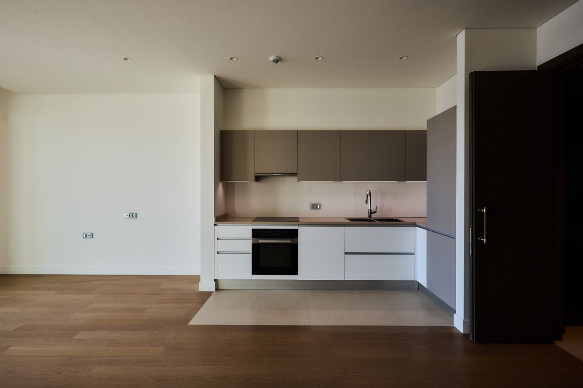 One-Bedroom Luxury Marina & Sea View Apartment, Porto Novi