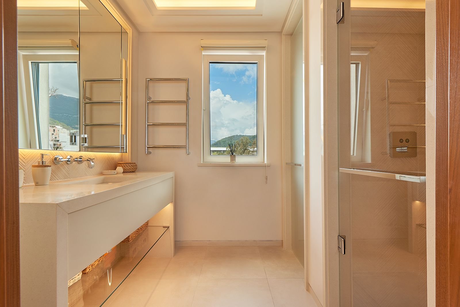 Two Bedroom Apartment, Porto Montenegro